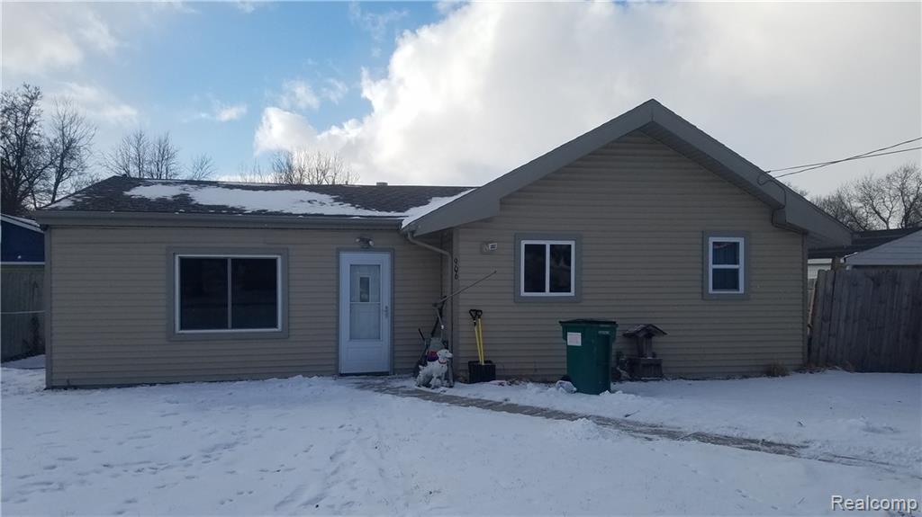 906 Nafus Street - Photo 1