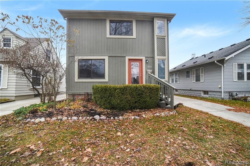 1011 Chapin Avenue - Photo 1