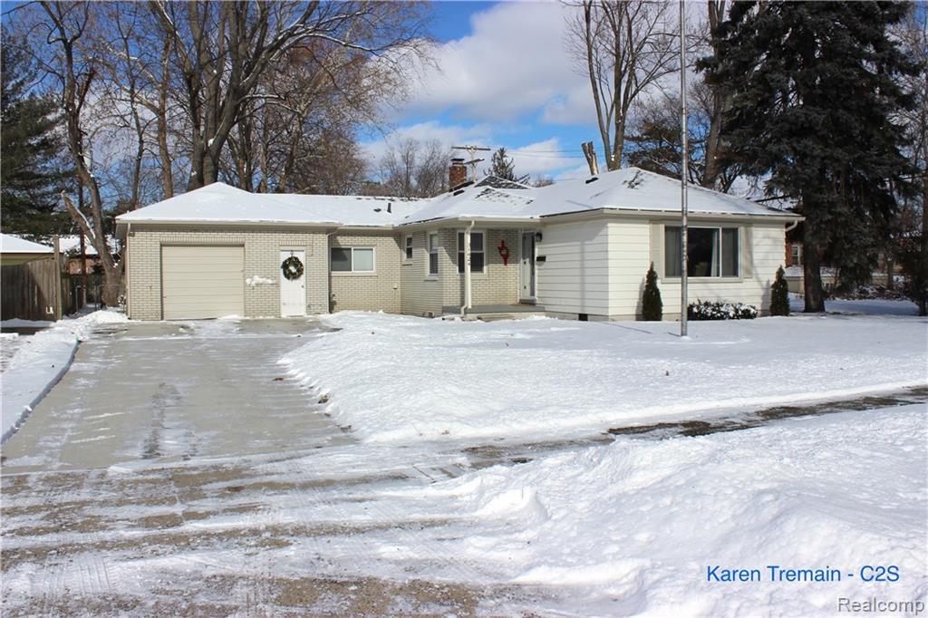 31424 Fairchild Street - Photo 1