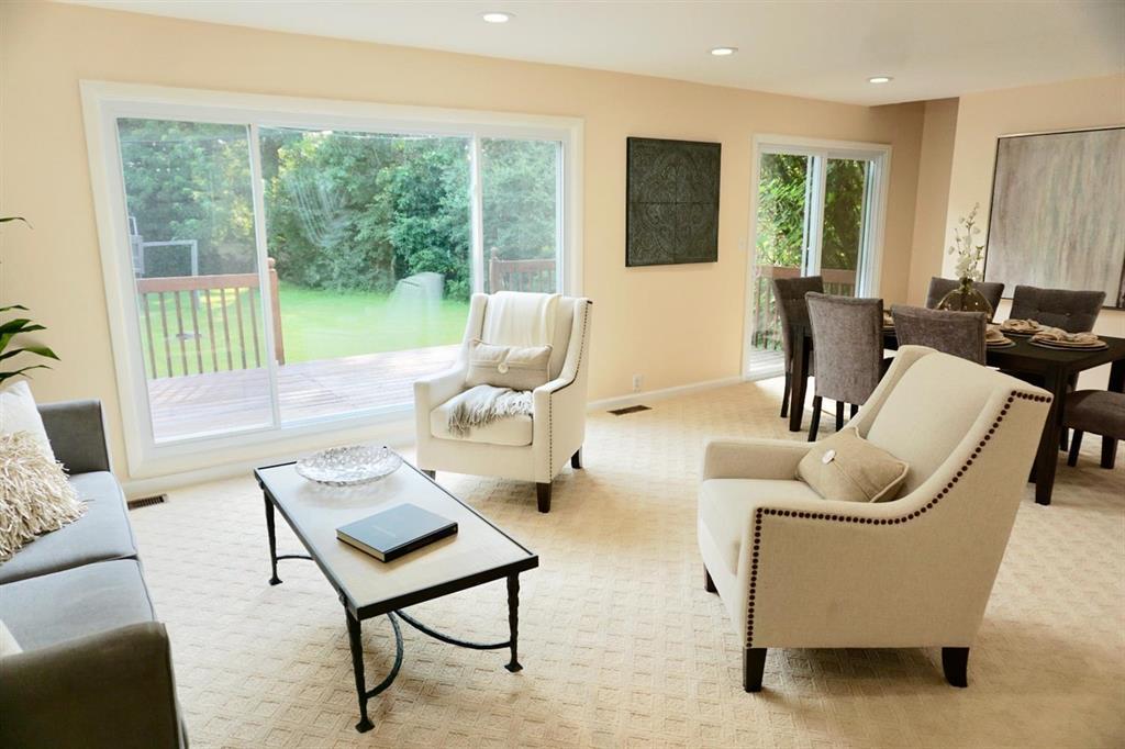 2226 Yorktown Drive - Photo 1