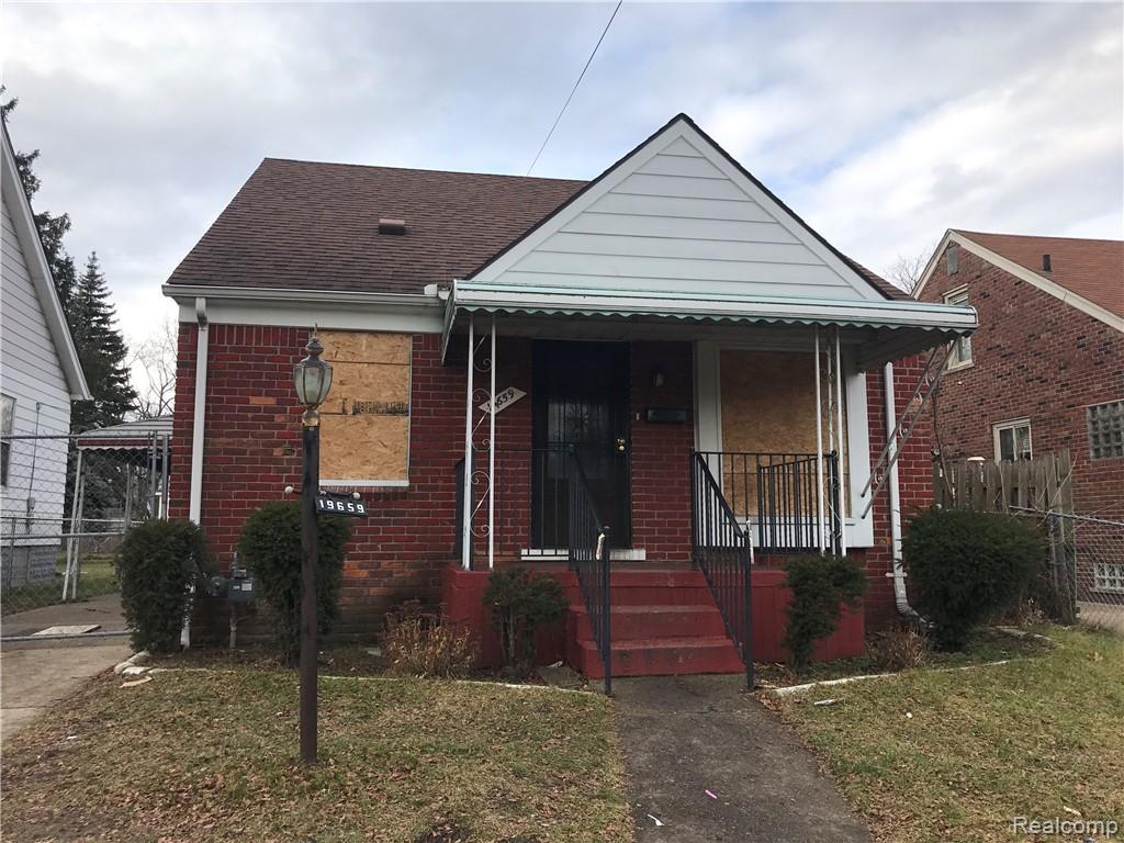 19659 Klinger Street - Photo 1