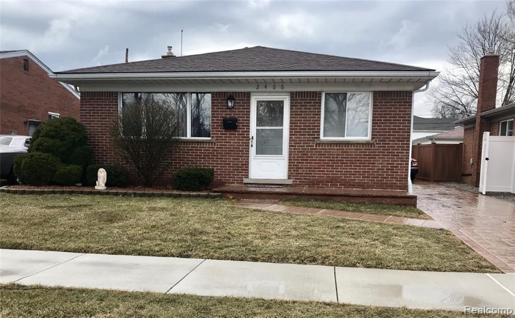 2466 Wilson Avenue - Photo 1