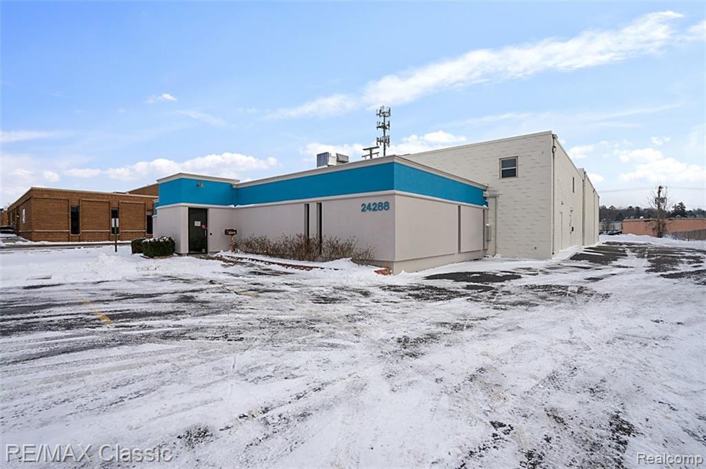24288 Indoplex Cir - Photo 1