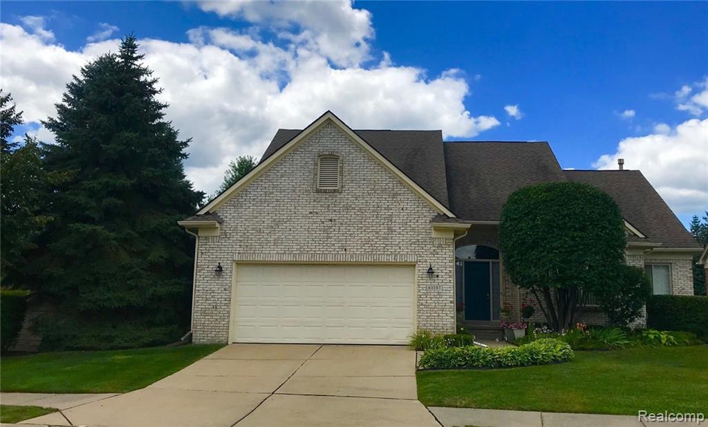 61107 Wedgewood Drive - Photo 1