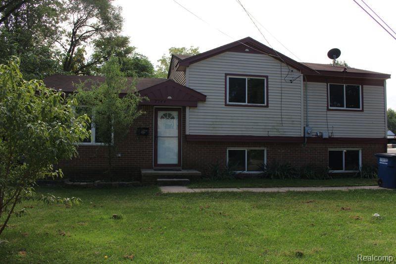 2244 Delton Court - Photo 1