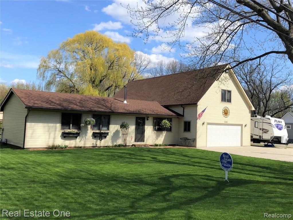3356 Center Road - Photo 1