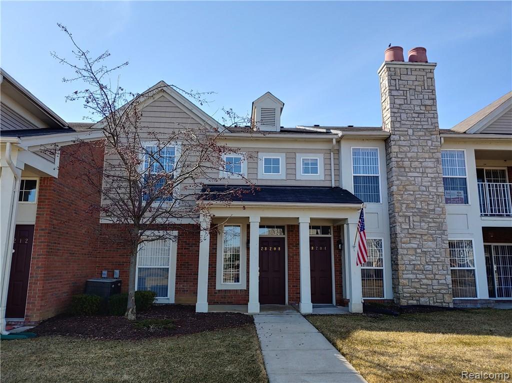 28208 Oakmonte Circle - Photo 1