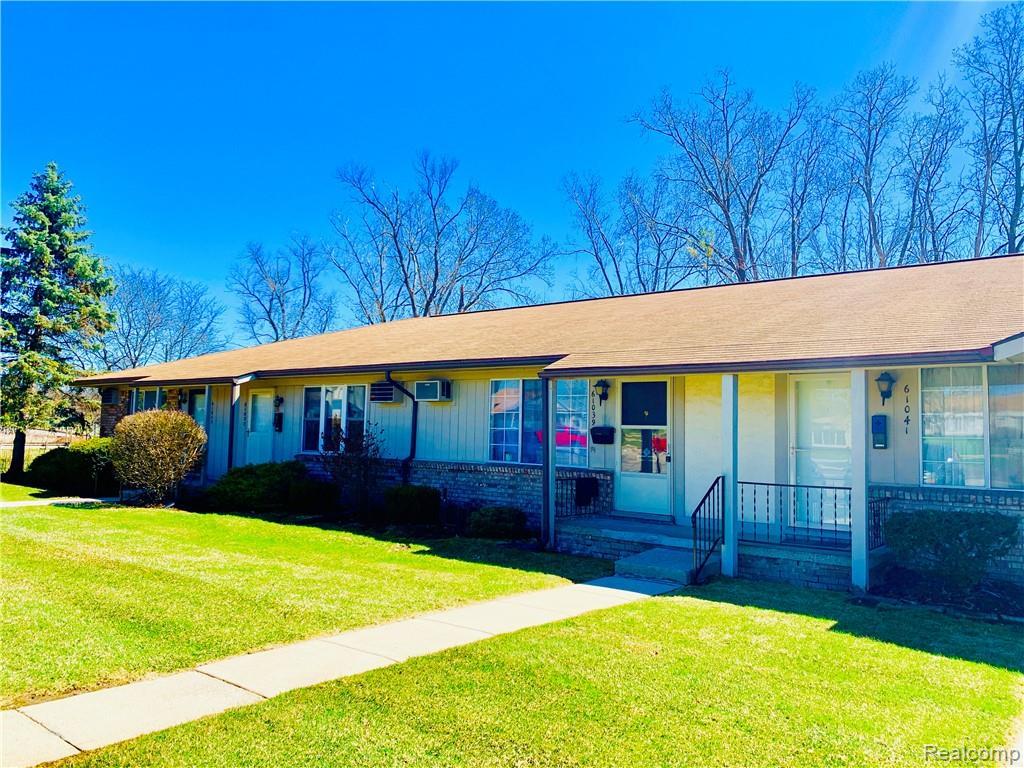 61039 Heritage Blvd - Photo 1