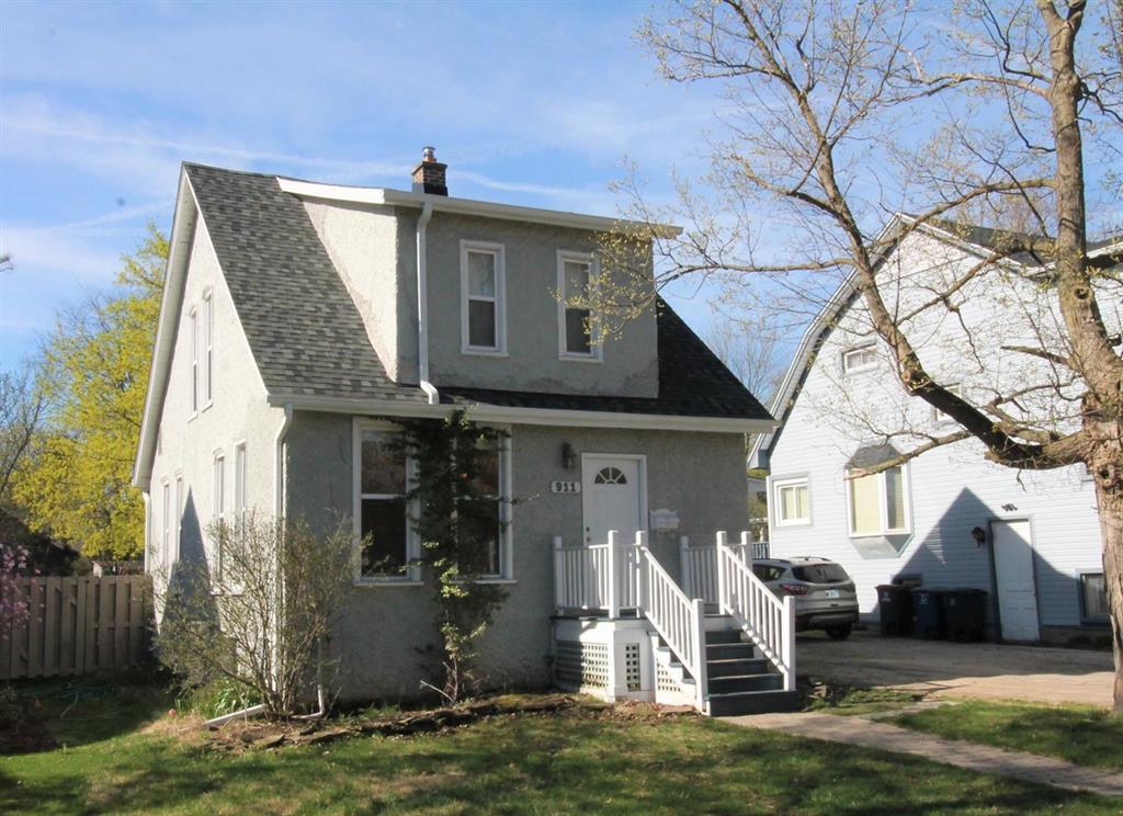911 Willow Street - Photo 1