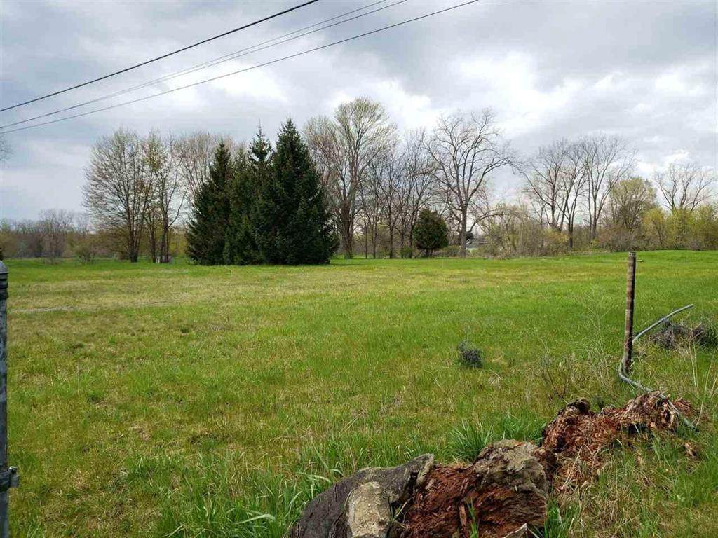 5741 Lakeshore Rd - Photo 1