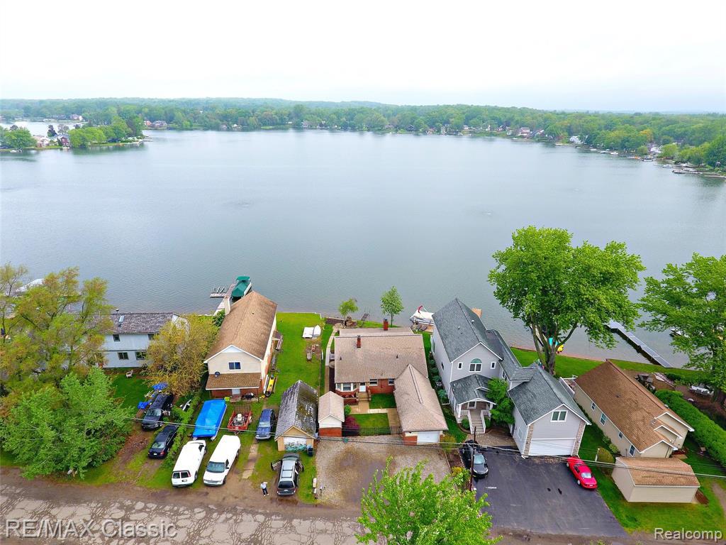 2525 Davista Drive - Photo 1