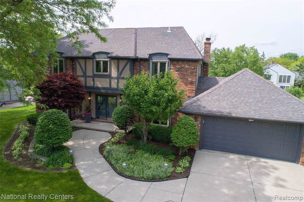 4868 Quarton Road - Photo 1
