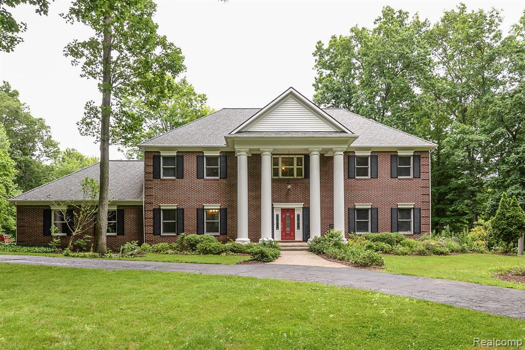 4999 Scheuners Way - Photo 1