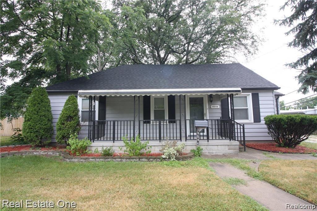 18546 Eastwood Drive - Photo 1