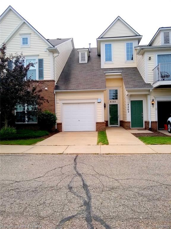 4102 Teal Lane - Photo 1