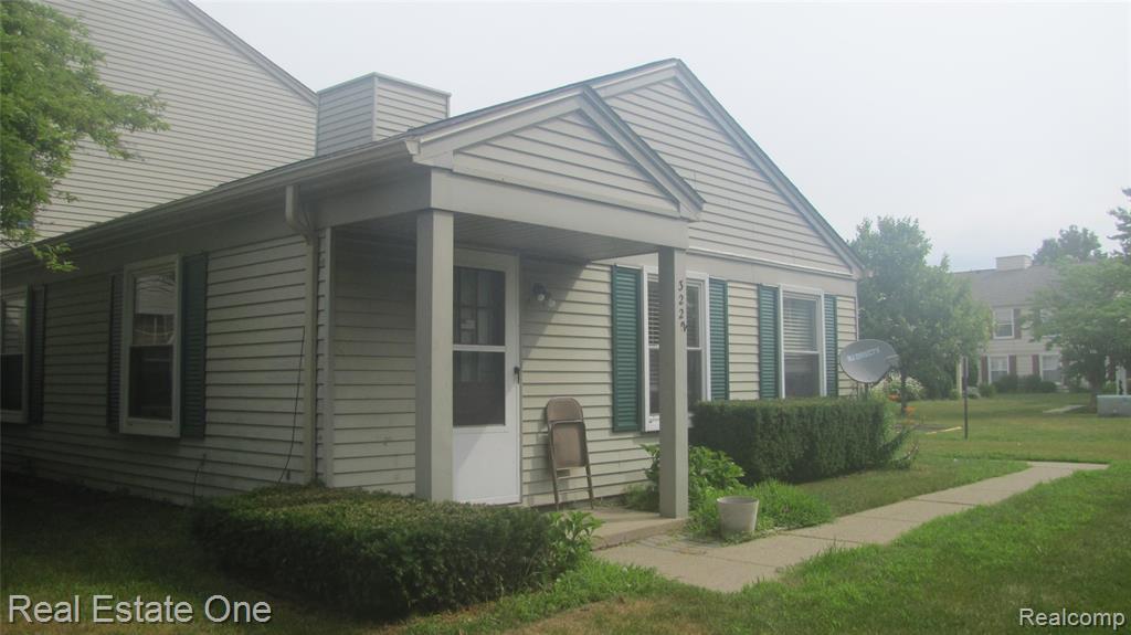 3222 Birchcreek Court - Photo 1