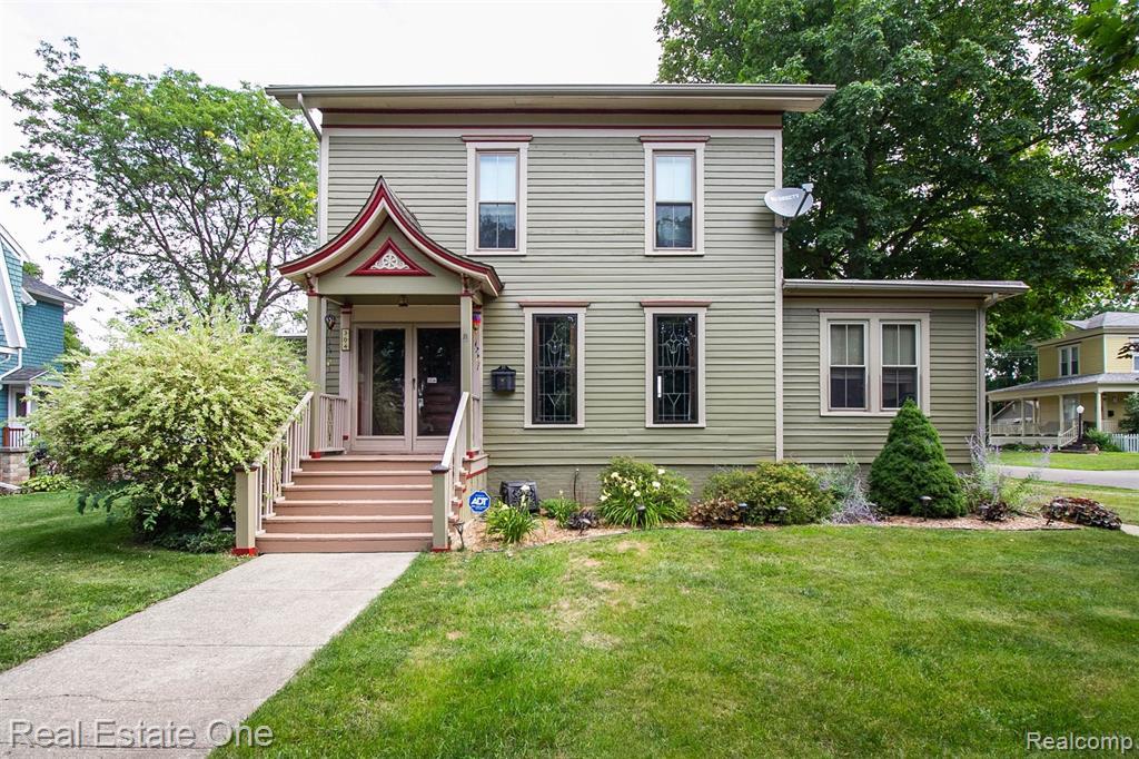 304 Washington Street - Photo 1