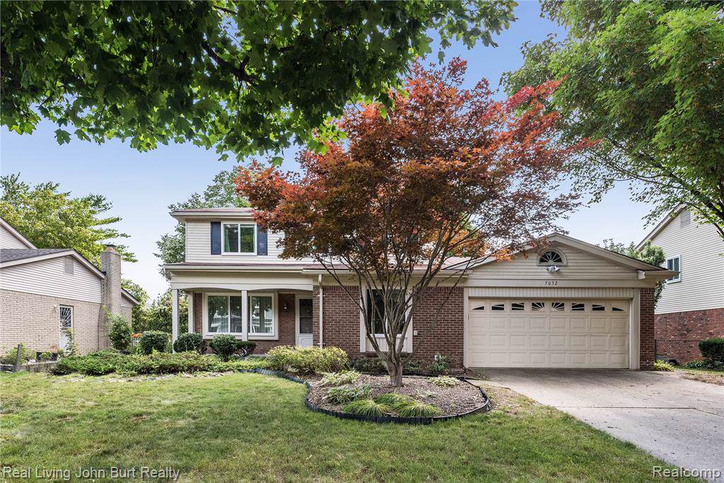 5032 Prentis Drive - Photo 1