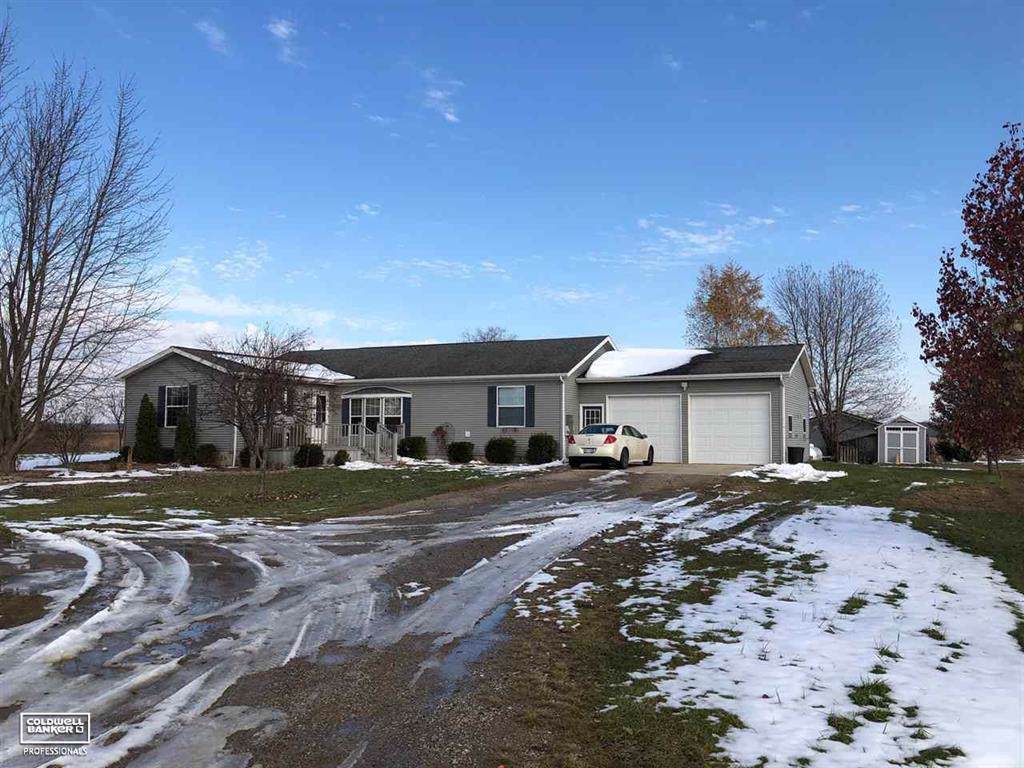 7446 Lapeer - Photo 1