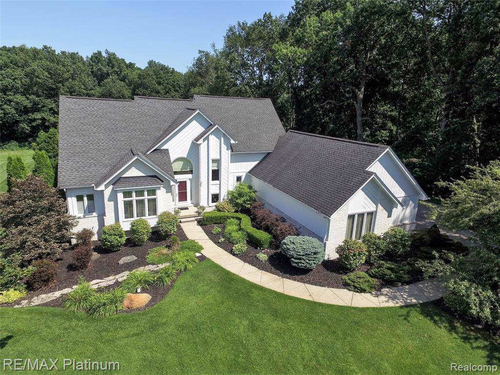 1506 Thorn Ridge Drive - Photo 1
