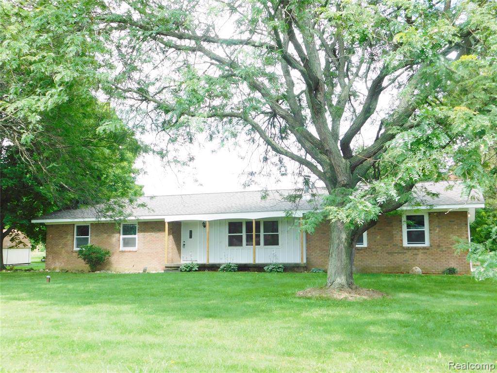 274 Fowlerville Road - Photo 1