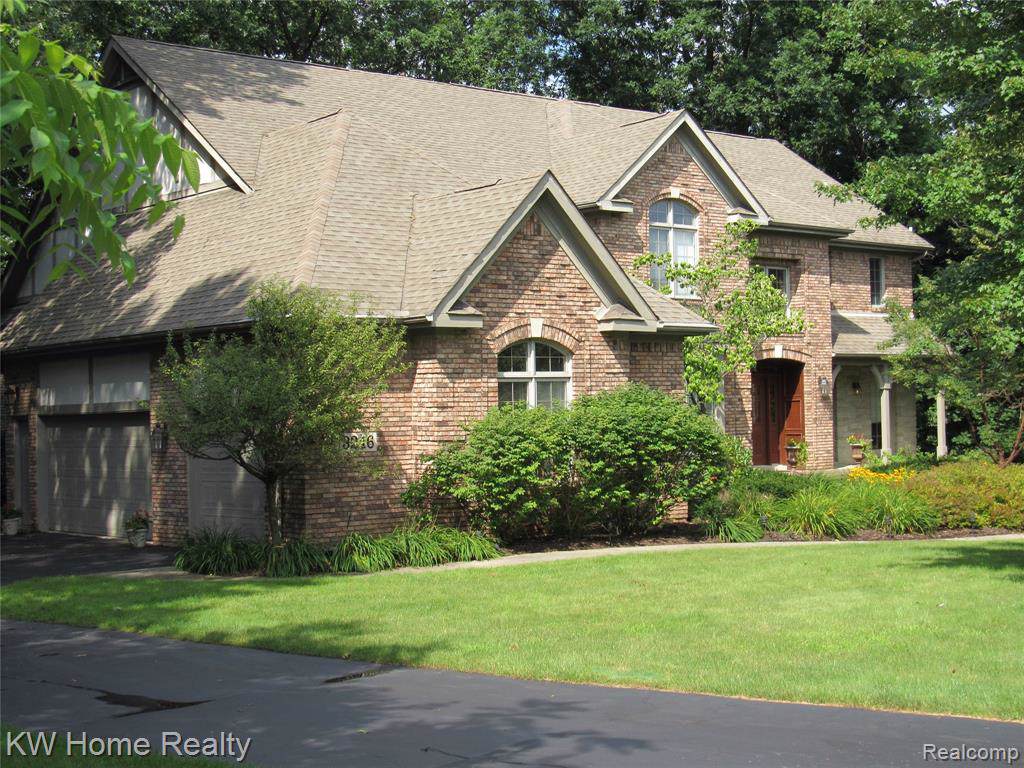 3246 Beach Lake Drive - Photo 1