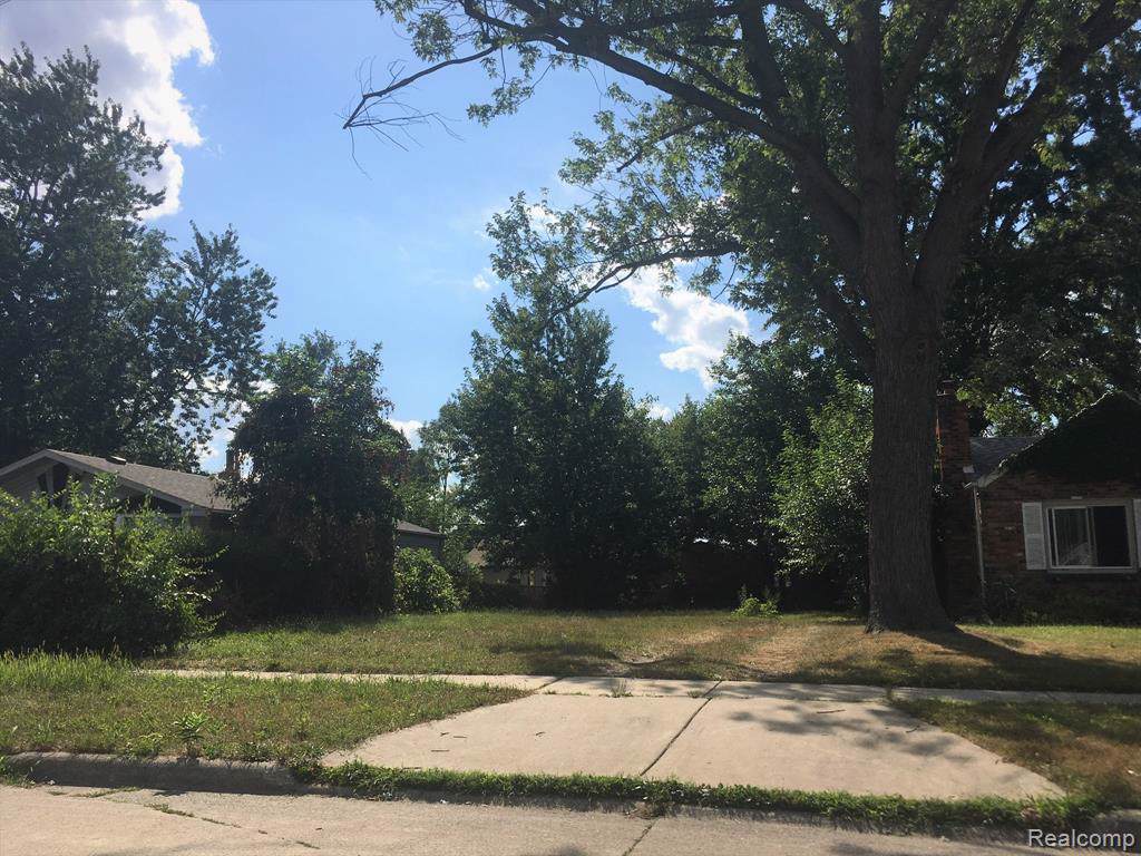 26593 Hampden Street - Photo 1