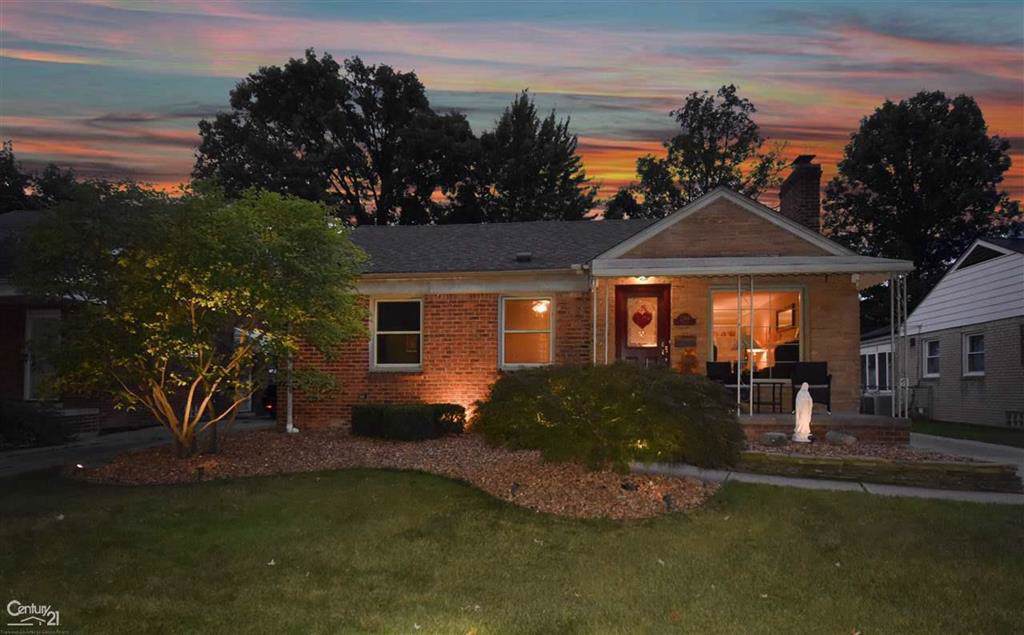 2344 Allard - Photo 1