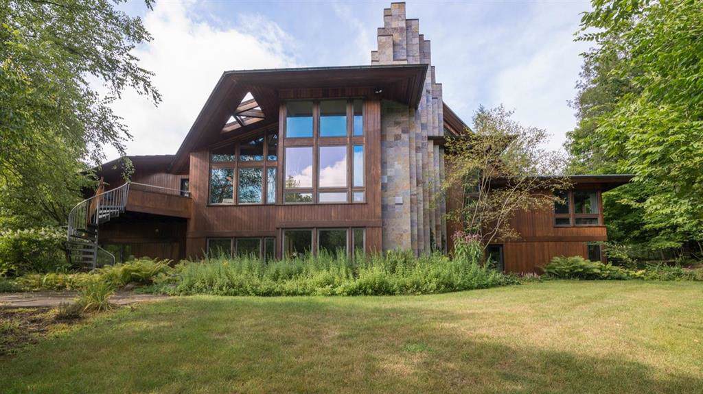 6463 Warren Road - Photo 1