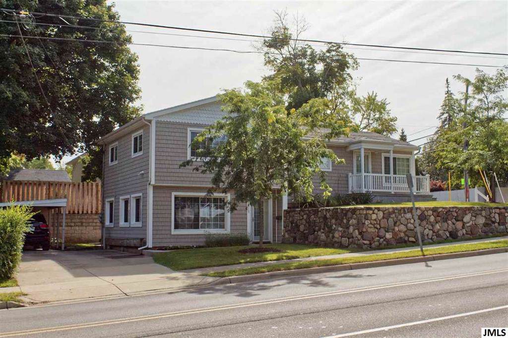 1515 West Ave - Photo 1