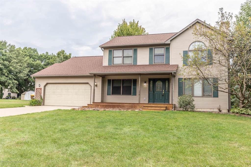 1258 Castlewood Circle - Photo 1