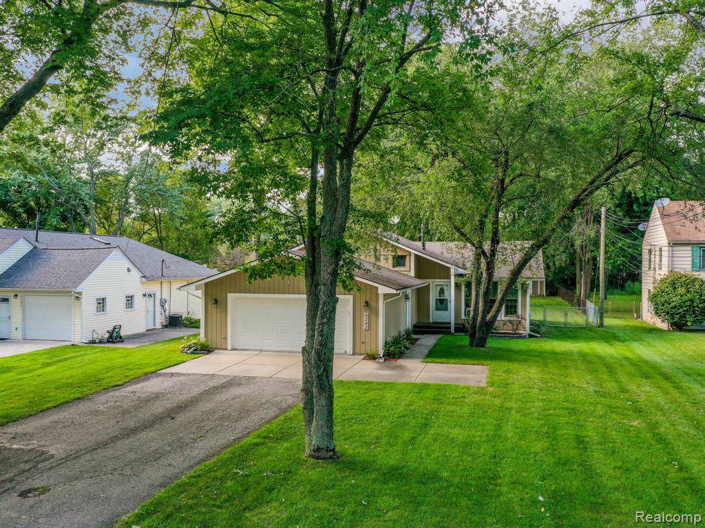 6282 Barker Drive - Photo 1