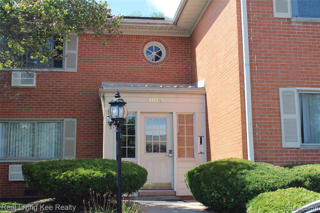 803 Plate Street - Photo 1