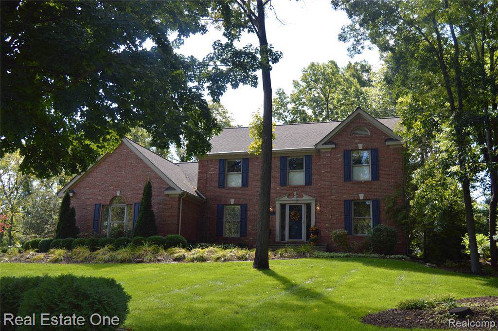 351 Heritage Drive - Photo 1