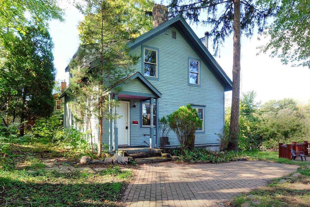 4401 Deco Court - Photo 1