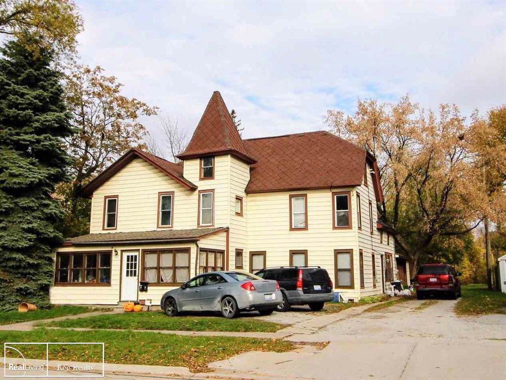 823 Beard St - Photo 1