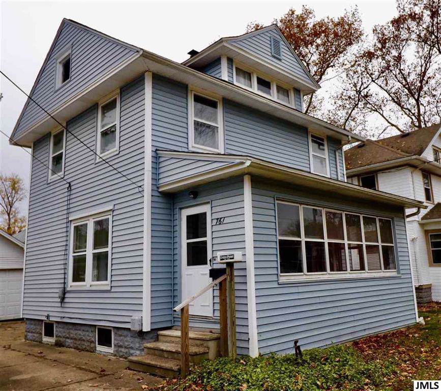 761 Union St - Photo 1
