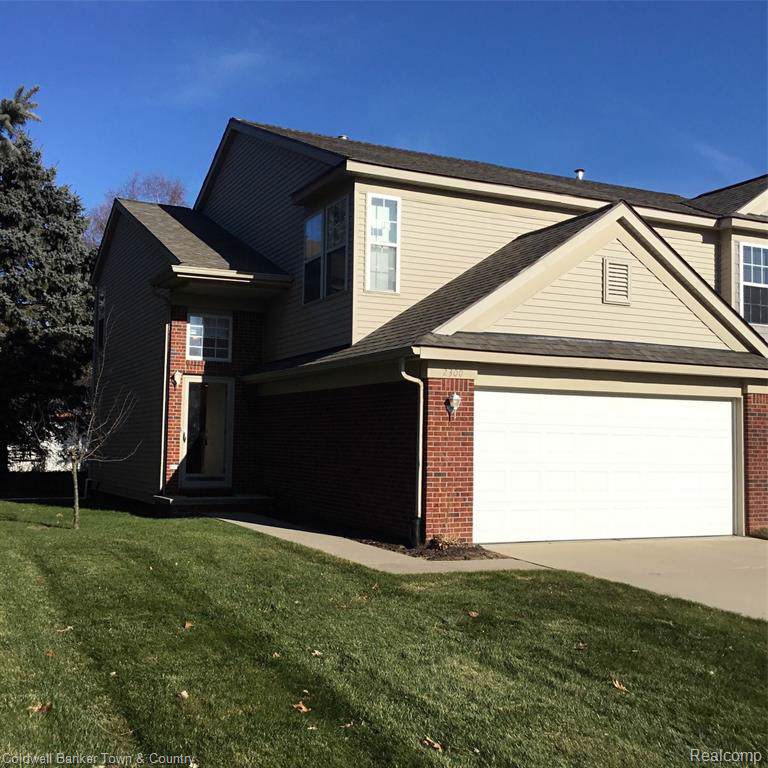 2300 Crystal Crossing - Photo 1