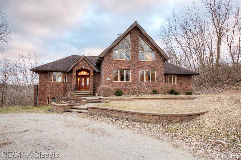 5315 River Ridge Lane - Photo 1