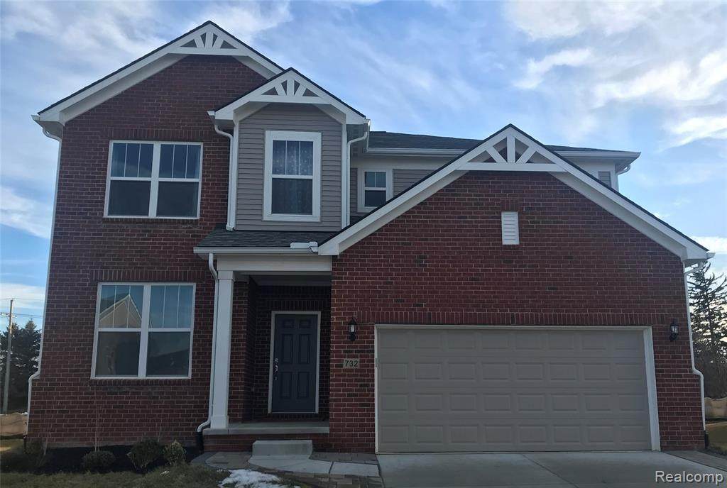 739 Groveland Circle - Photo 1