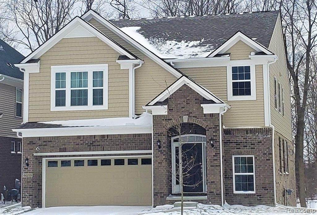 28464 Verona Drive - Photo 1