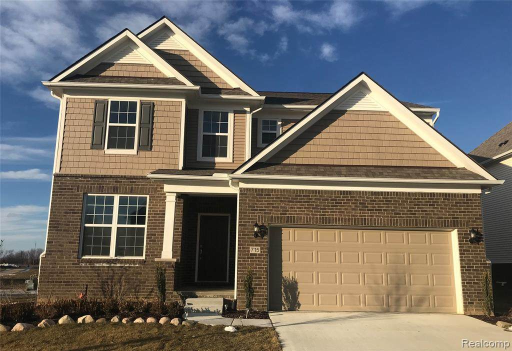 753 Groveland Circle - Photo 1