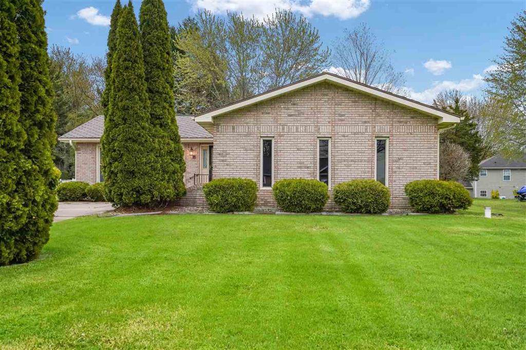 141 Hawthorne Dr - Photo 1 141 Hawthorne Dr - Photo 1