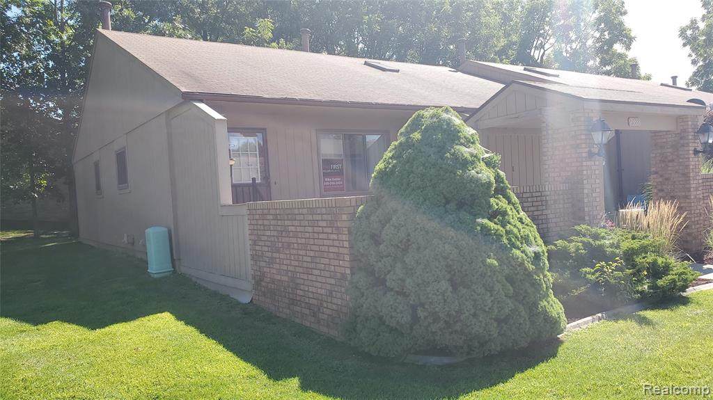 25888 Lexington Drive - Photo 1