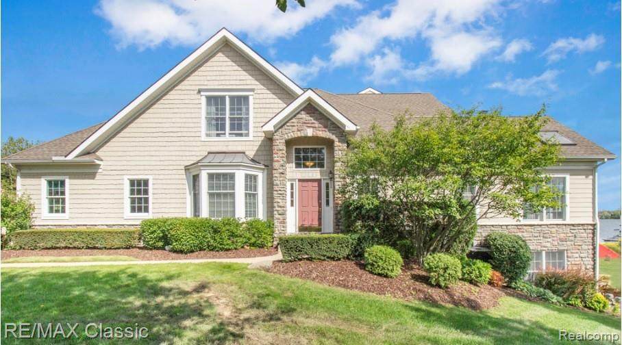 25868 Island Lake Drive - Photo 1
