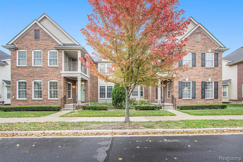 42864 Park Cresent Drive - Photo 1
