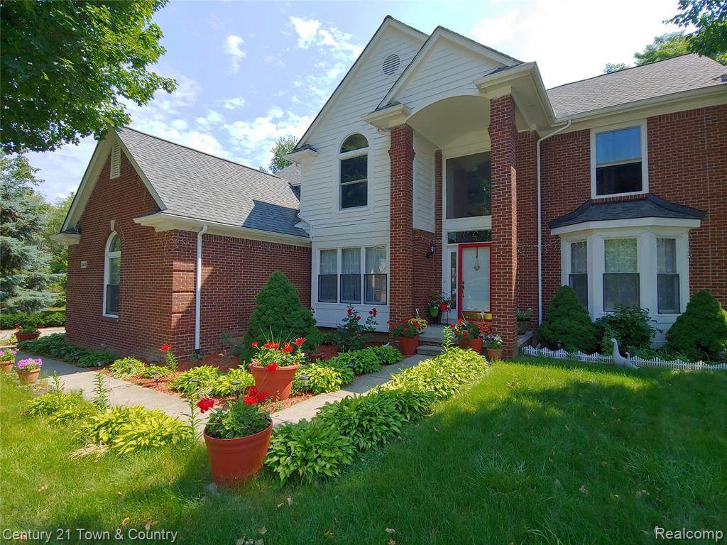 39405 Windsome Drive - Photo 1