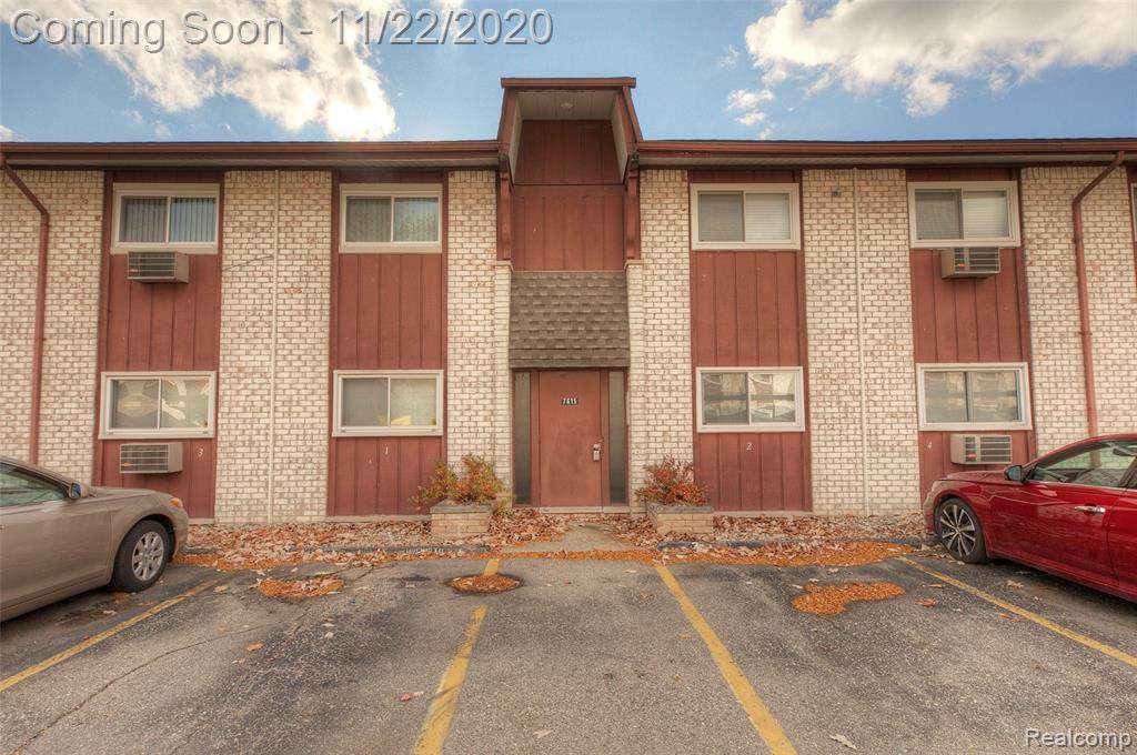 7615 Woodview St Apt 3 - Photo 1
