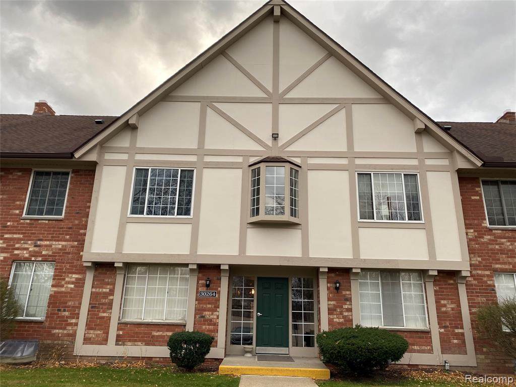 30264 Southfield Road - Photo 1