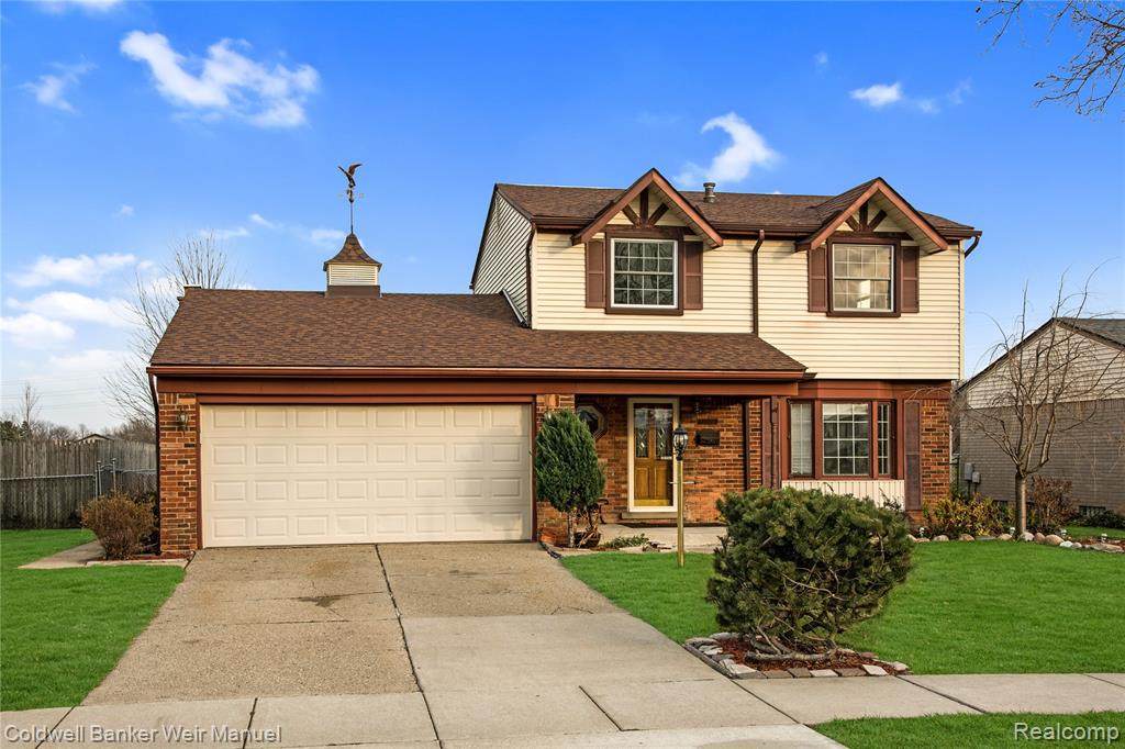 30526 Woodmont Dr - Photo 1